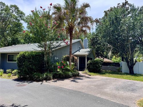 3915 7th Pl, Gainesville, FL, 32607-4811 | Card Image
