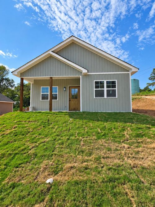64 Blake Dr, Russellville, AL, 35653 | Card Image