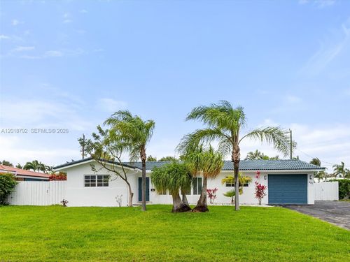 4211 Ne 27th Ave, Lighthouse Point, FL, 33064-8061 | Card Image