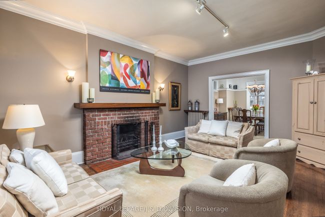 83 Glencairn Ave, House other with 4 bedrooms, 2 bathrooms and 1 parking in Toronto ON | Image 6