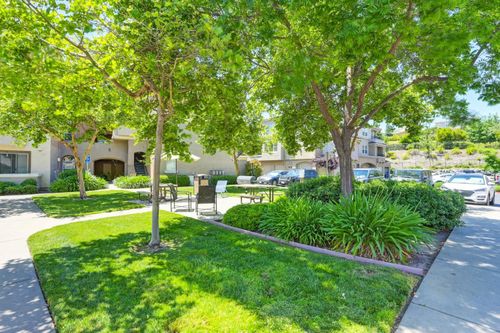 unit-626-600 Moon Cir, Folsom, CA, 95630-4127 | Card Image
