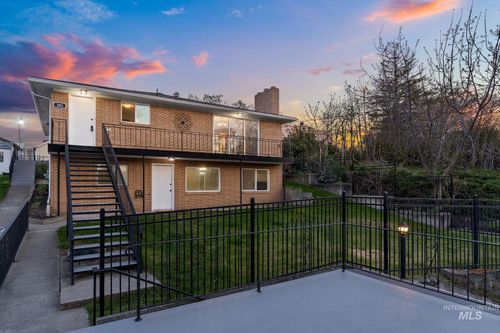 303 Highland Ave, Clarkston, WA, 99403-2750 | Card Image