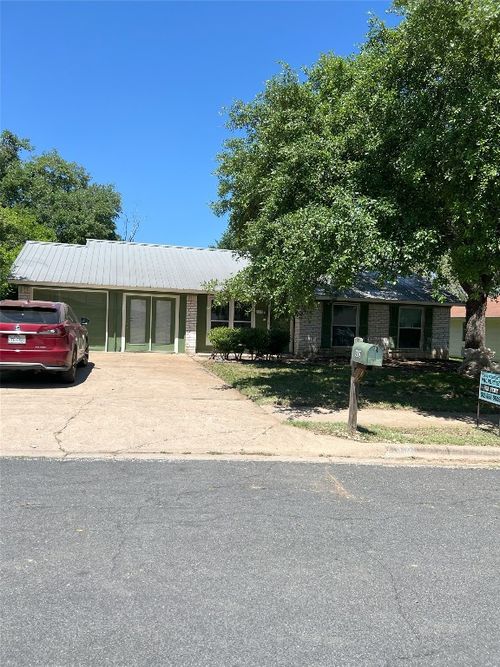 410 Thistlewood Dr, Austin, TX, 78745-2290 | Card Image