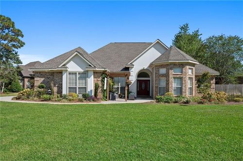 5541 Riverwood Lndg, Theodore, AL, 36582-2558 | Card Image