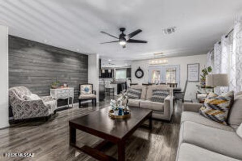 853 W Placita Pozanco, Green Valley, AZ, 85614 | Card Image