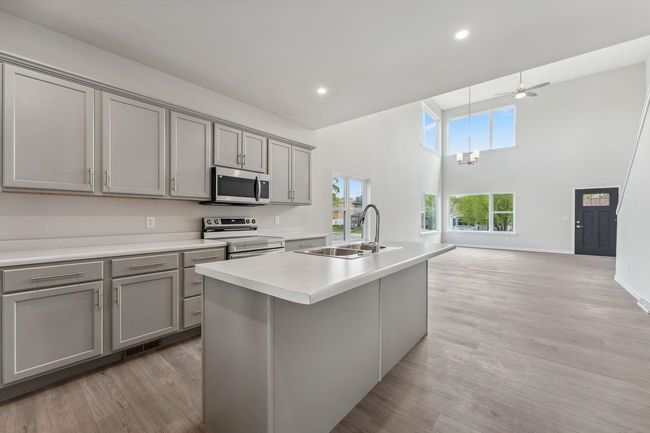 202 S Dewey Avenue, Condo with 3 bedrooms, 4 bathrooms and null parking in Reedsburg WI | Image 15