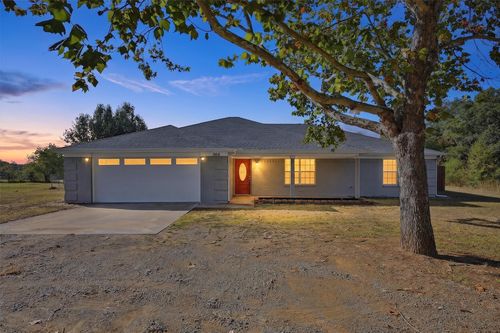 566 Mccraw Ln, Denison, TX, 75021-5987 | Card Image