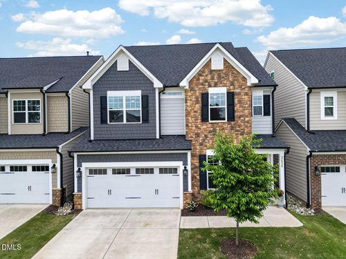 2424 Greshford Ln, Raleigh, NC, 27615-8430 | Card Image