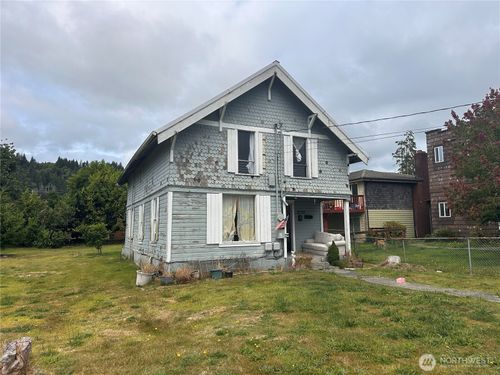 2739 Pacific Ave, Hoquiam, WA, 98550-4123 | Card Image