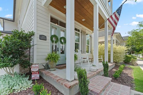 1178 Memorial Sq, Zachary, LA, 70791-7851 | Card Image