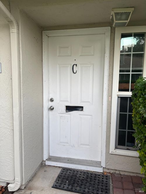 c-1040 Mohr Ln, Concord, CA, 94518-3772 | Card Image