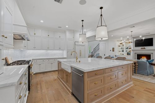 2607 Admiralty Bend Ln, The Woodlands, TX, 77380-1079 | Card Image