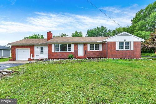 1546 Forrest Ave, DOVER, DE, 19904-3329 | Card Image