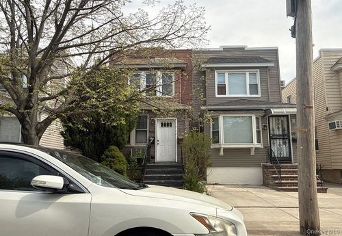 69-37 68th Street, New York, NY, 11385 | Card Image