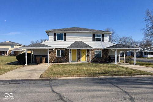 2872 Two Worlds Dr, Columbus, IN, 47201-3764 | Card Image