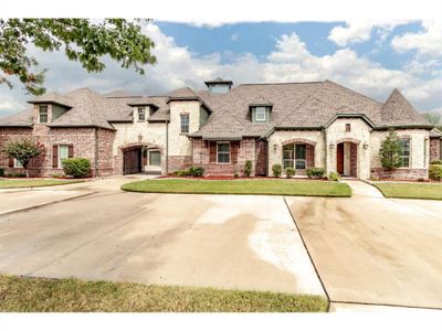 317 Meadow Drive, House other with 6 bedrooms, 4 bathrooms and null parking in Sunnyvale TX | Image 1