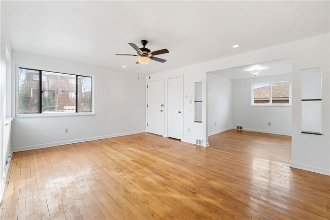 2 - 6569 Rosemoor St, Condo with 2 bedrooms, 1 bathrooms and 1 parking in Squirrel Hill PA | Image 7