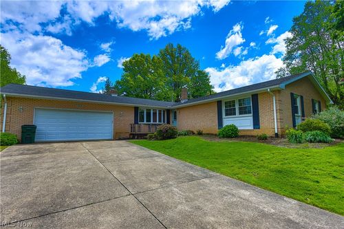 1740 Washington Boulevard, Louisville, OH, 44641 | Card Image