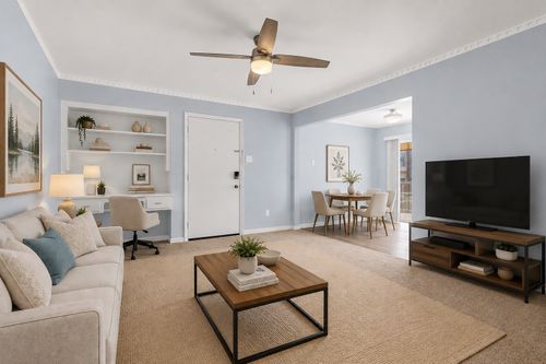 h-4688 Matilda St, Dallas, TX, 75206-4294 | Card Image