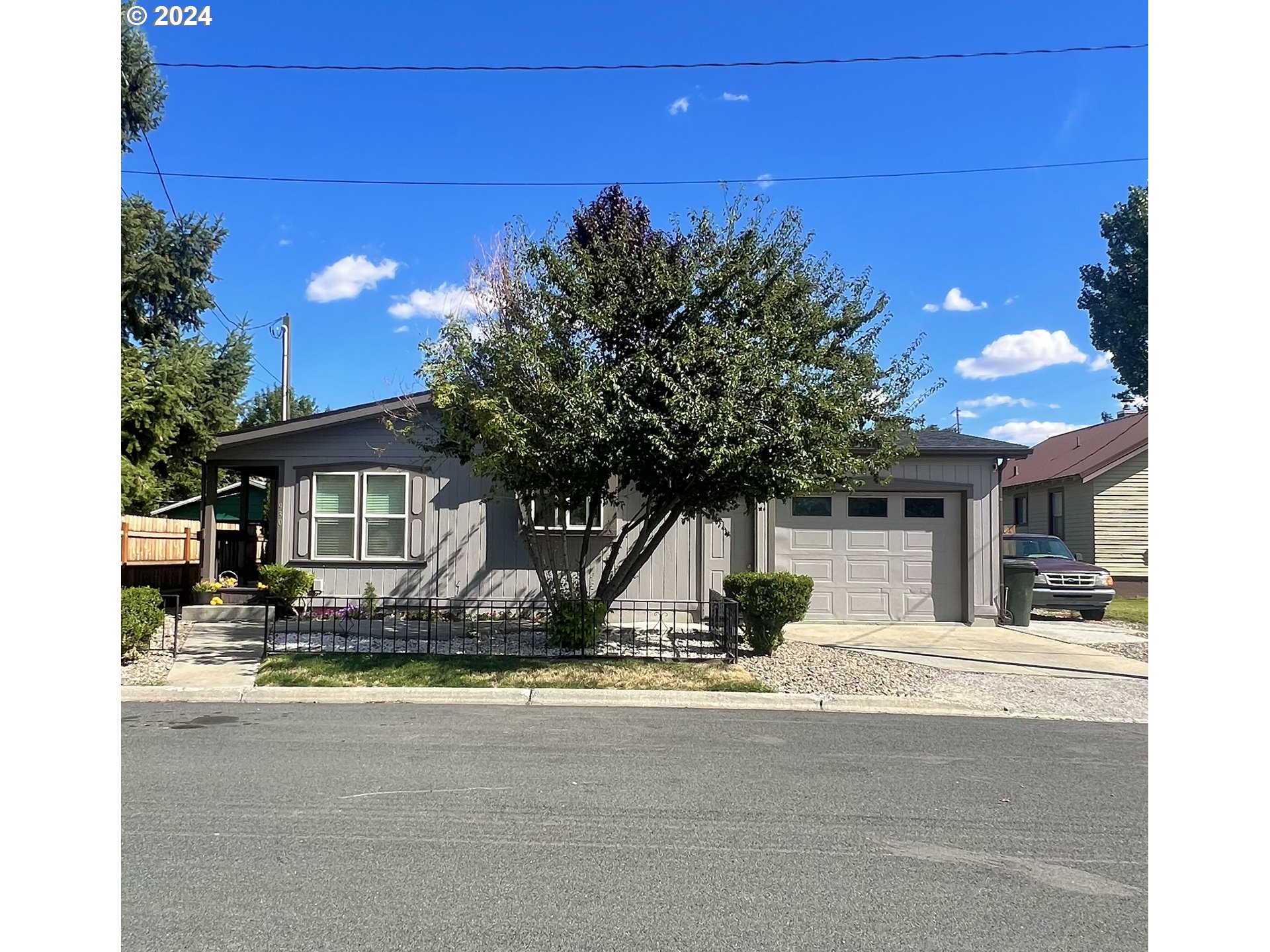 East St, Baker City, OR 97814