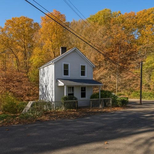 273 Alder Dr, Ben Avon, PA, 15202-2101 | Card Image