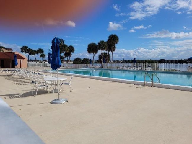 APT-402 - 20840 San Simeon Way, Condo with 2 bedrooms, 2 bathrooms and null parking in Miami FL | Image 11