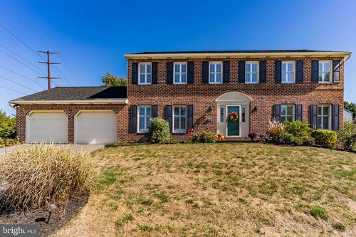 430 Cherokee Dr, MECHANICSBURG, PA, 17050-2573 | Card Image