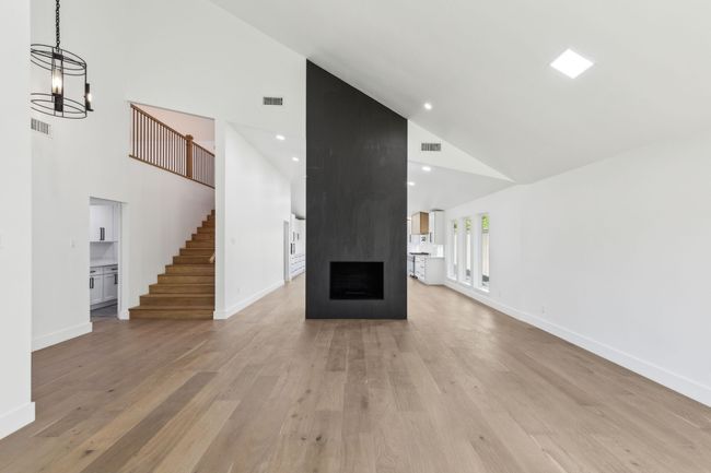Expansive main living area. | Image 4