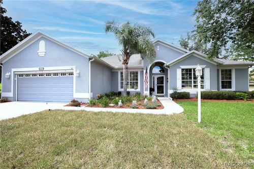 247 W Romany Loop, Beverly Hills, FL, 34465-8725 | Card Image