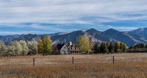 7200 Springhill Rd, Belgrade, MT, 59714-8676 | Card Image