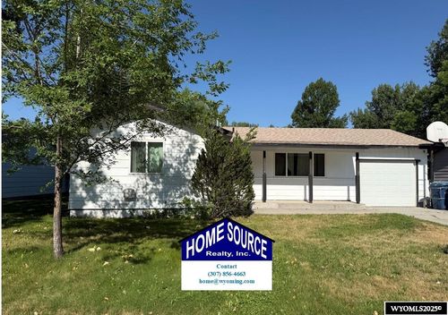 414 Summit Dr, Riverton, WY, 82501-4017 | Card Image