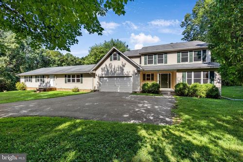 5856 Deer Ridge Ln, ELKRIDGE, MD, 21075-5701 | Card Image