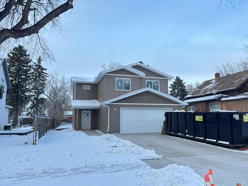 1018 3rd Ave N, Moorhead, MN, 56560-2009 | Card Image