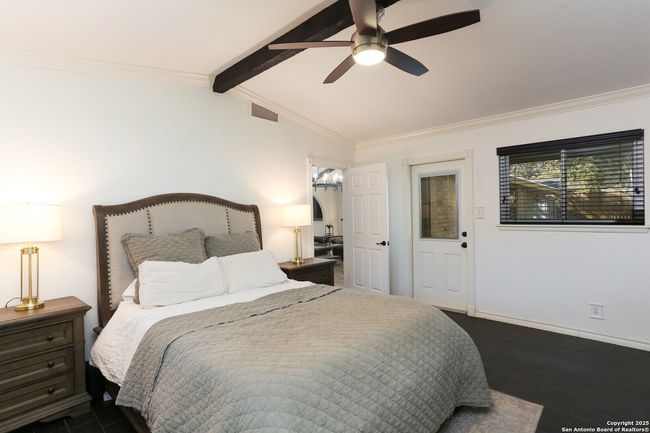 333 Meadowbrook Dr, House other with 3 bedrooms, 2 bathrooms and null parking in Hollywood Park TX | Image 12