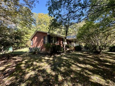 2250 Highway 412 W, House other with 3 bedrooms, 2 bathrooms and 4 parking in Linden TN | Image 2