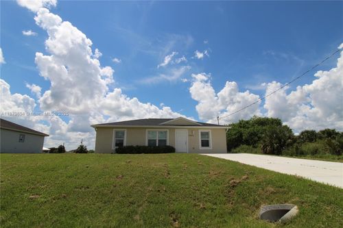 7065 Berwick Cir, LABELLE, FL, 33935-5894 | Card Image
