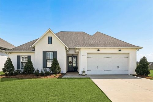 7013 Bald Eagle Cir, Madisonville, LA, 70447-3276 | Card Image