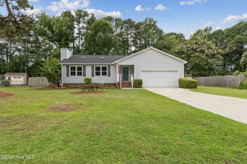 833 Pine Forest Rd, Wilmington, NC, 28409-3932 | Card Image
