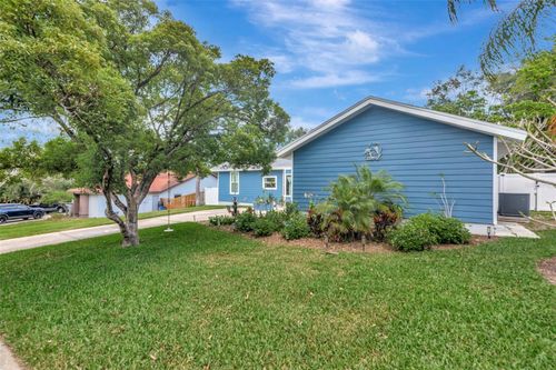 220 Normandy Circle W, PALM HARBOR, FL, 34683 | Card Image