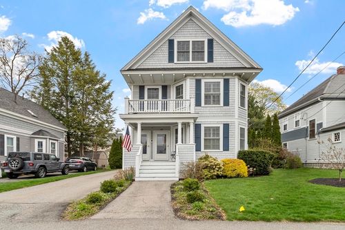 2-8-10 Florence St, Andover, MA, 01810-3611 | Card Image