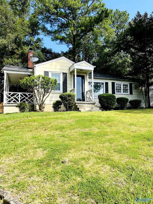 1105 Sangster Rd, Gadsden, AL, 35901-5436 | Card Image