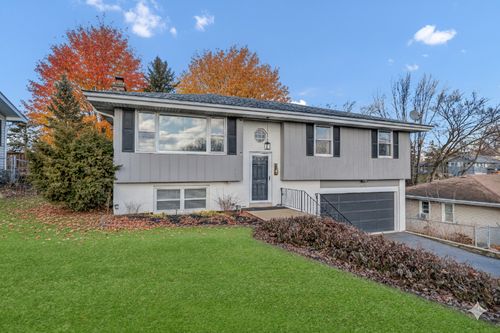 103 Fir St, Lake In The Hills, IL, 60156-3362 | Card Image