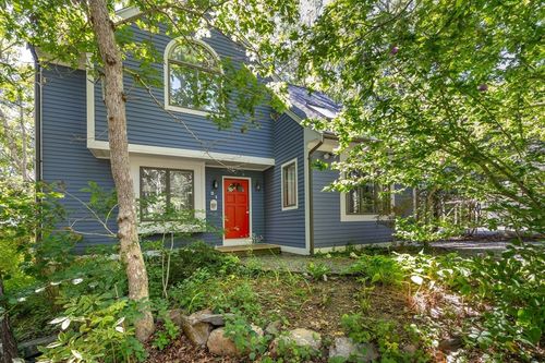 21 Braeside Rd, Falmouth, MA, 02540-3007 | Card Image