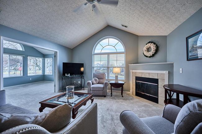 6162 Stonewalk Ln, Condo with 2 bedrooms, 2 bathrooms and null parking in New Albany OH | Image 9