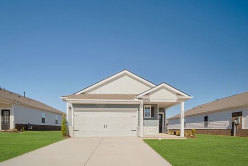 6512 Japonica Ln, White House, TN, 37188-2213 | Card Image