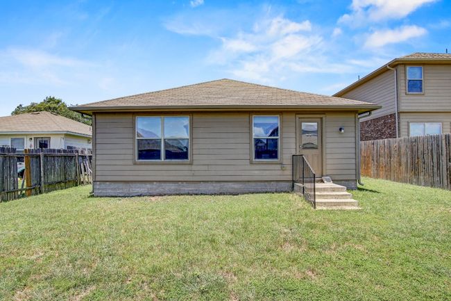 400 Pinnacle Dr, House other with 3 bedrooms, 2 bathrooms and 4 parking in Georgetown TX | Image 29