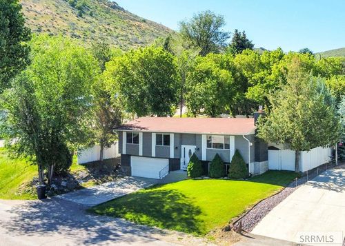 133 W Fife, Lava Hot Springs, ID, 83246-7709 | Card Image