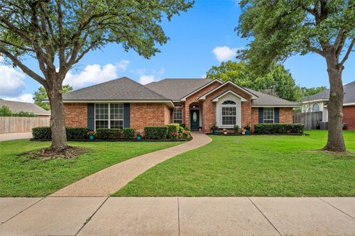 10013 Rodeo Dr, Waco, TX, 76712-8350 | Card Image