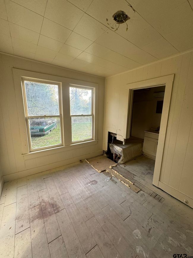 707 E San Jacinto Ave, Home with 0 bedrooms, 0 bathrooms and null parking in Crockett TX | Image 9