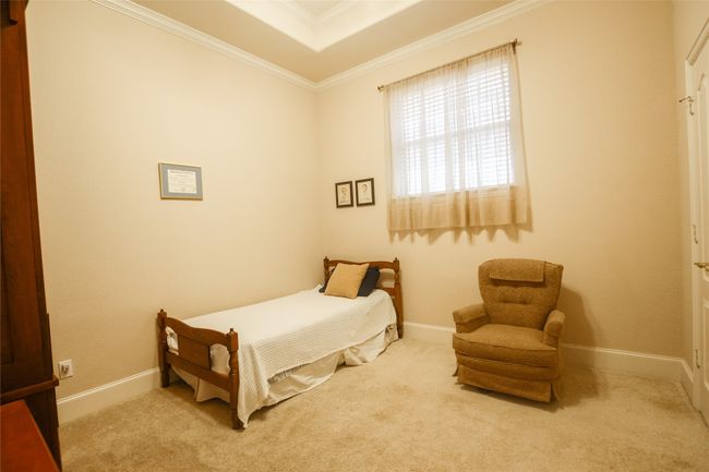 7120 Holly Square Ct, House other with 3 bedrooms, 2 bathrooms and null parking in Tyler TX | Image 19